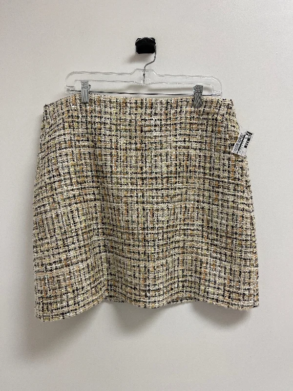 Skirt Mini & Short By Loft In Cream & Tan, Size: 14