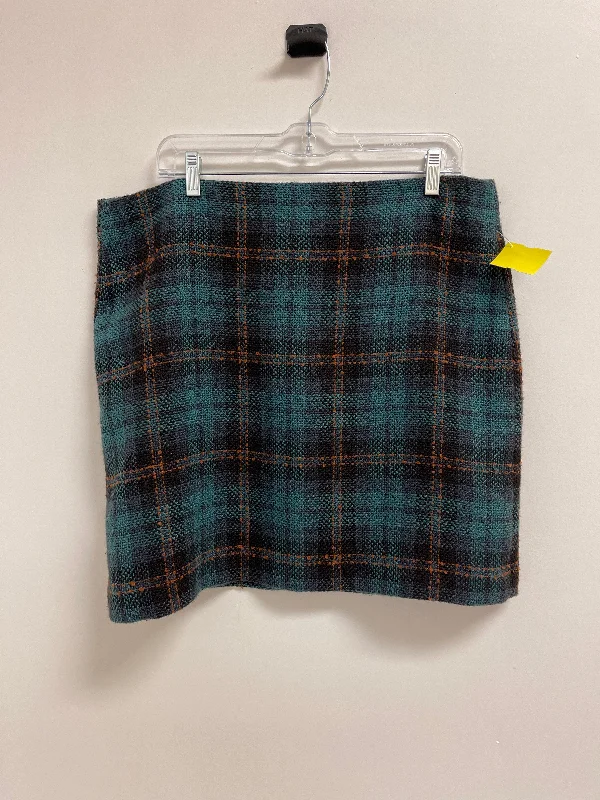 Skirt Mini & Short By Loft In Plaid Pattern, Size: 14